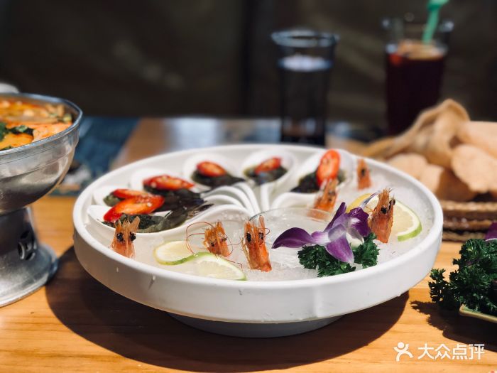 暹罗湾·泰国花园餐厅(鹭洲里店)泰式酸辣鲜虾刺身图片 - 第73张