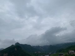 -百里峡七彩艺术小镇