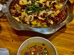 -乡土特色.冷锅鱼.牦牛肉汤锅