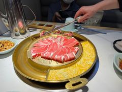 芝士锅底-猪啊牛呀羊啊铜盘烤肉(正大广场店)