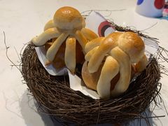 章鱼面包-水桶王国主题餐厅·聚会·生日派对·亲子活动·家庭套餐(亚龙湾希尔顿店)