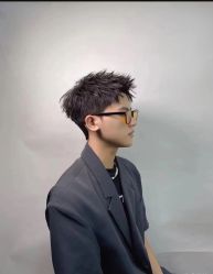 -丝语萱形象