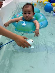 -爱婴室(上海浦建路店)