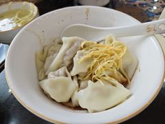 -笑来喜馄饨小笼工坊(通扬路店)