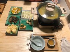 -十二舍·湯物素煮(江泰潤政店)