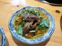 -大众跷脚牛肉馆·非遗传承单位(峨眉山店)