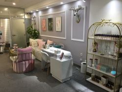 -YooMee优美智能科技美肤机构