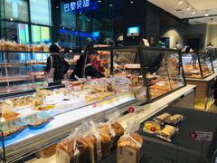 -巴黎贝甜(大宁国际商业广场店)
