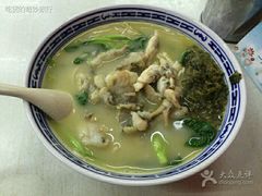 -明呈黄鱼面馆(斜土路店)