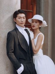 -雨墨婚纱摄影工作室