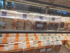 -Bread Talk 面包新语(荟聚店)