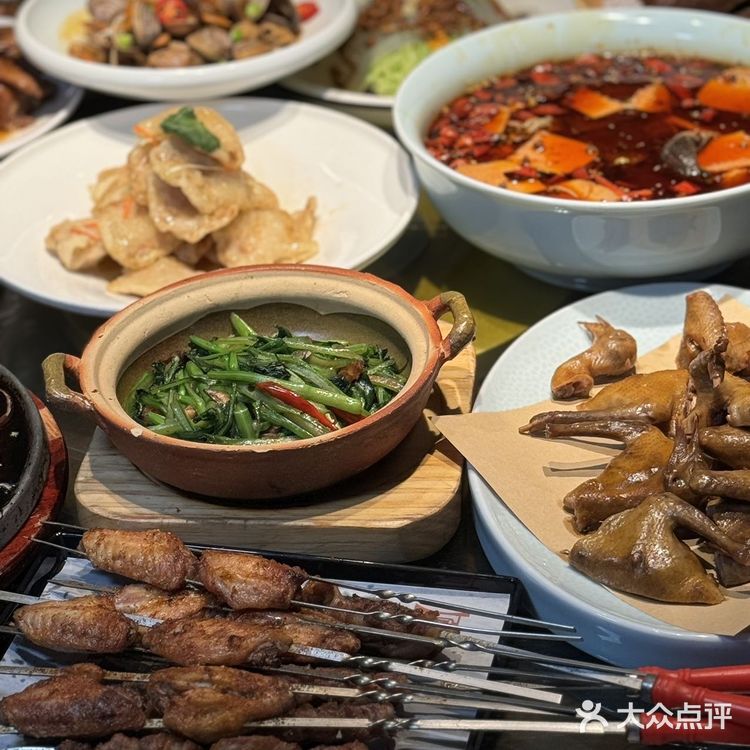 想不到..家附近的燕郊烧鸽子都开19年了