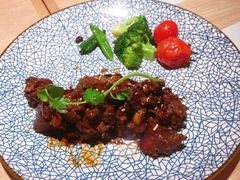 甜不腻照烧牛肋-幸薈飯堂