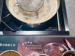 -尚尚仙·酸汤猪手·猪肚鸡火锅(华联万柳购物中心店)