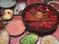 -纸盐河码头火锅(十八梯店)