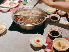 -一绪に寿喜烧(荟聚店)