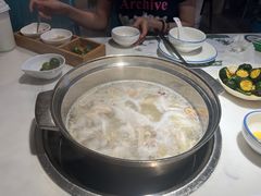 -三个椰子·现砍椰子鸡(金源CBD店)