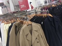 -优衣库(重庆星光时代广场店)