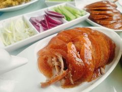 -大鸭梨烤鸭店(金顶街店)