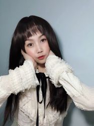 -时尚殿堂明星门店
