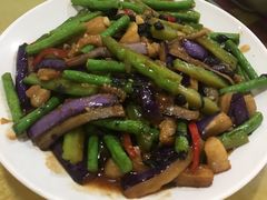 -鲤鱼塘农家山庄