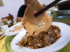 沙姜白切猪手-红炎炎农家菜老字号(金水台店)