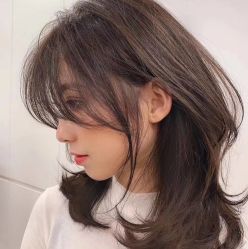 -丝语萱形象