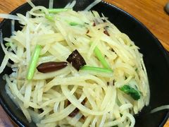 -一品酸菜鱼