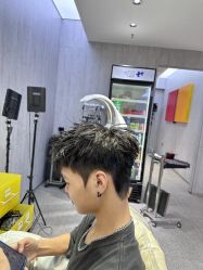 -禾曼造型