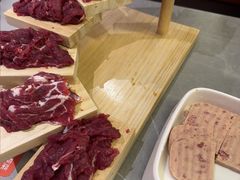 -宴全牛粤来越牛潮汕鲜牛肉火锅(海州万达广场店)
