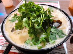 -肥汁米蘭香港米线(宁波路总店)