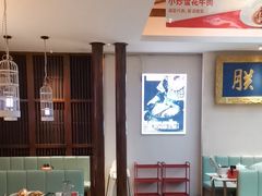 -阿瓦山寨·湘菜现炒·剁椒鱼头王(咸阳总店)