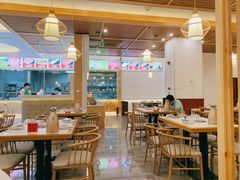 大堂-鸿喜牛·潮汕鲜牛肉火锅(海浪湾店)
