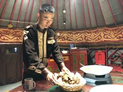 -九十九顶毡房(阜石路店)