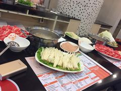 -呷哺呷哺(普陀乐购真北店)