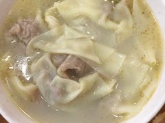 炖鸡抄手-胡成记口蘑龙眼包子(盐道街店)