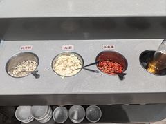-阿婆情腊排骨火锅·野生菌季(古城旗舰店)