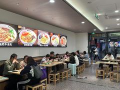 -蒙自源米线大王(东站店)