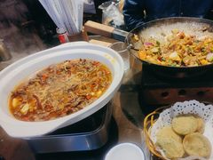 -富正毅三下锅·湘西韵味(天门山索道店)