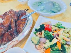 -烧鹅妹饭店