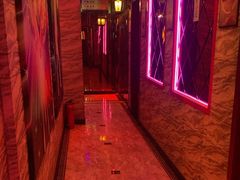 -路边边.炒菜烧烤.音乐餐厅(良乡长虹店)