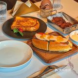 一家把游戏中的餐厅复刻到了现实世界的西餐厅