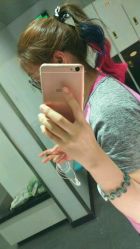 -镁连社·美联社