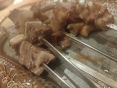 -阿里家·新疆烤肉酒場 by MIG