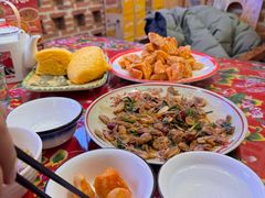 -闯关东东北农家菜(崂山石老人店)