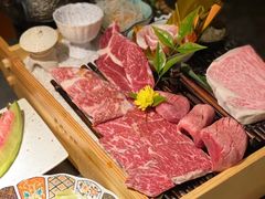 -铭牛烧肉·和牛海鲜自助(高新月牙湖店)