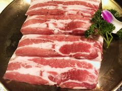 精选黑猪五花肉-嘿嘟嘟·肋条烧肉放题(爱融荟城店)