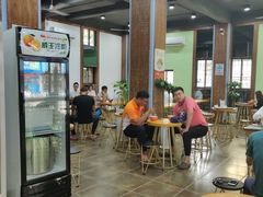 用餐区-文昌邓记清补凉(西沙路店)