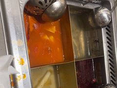 -海底捞火锅(旭辉MALL店)