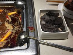 -海底捞火锅(武胜路凯德广场店)